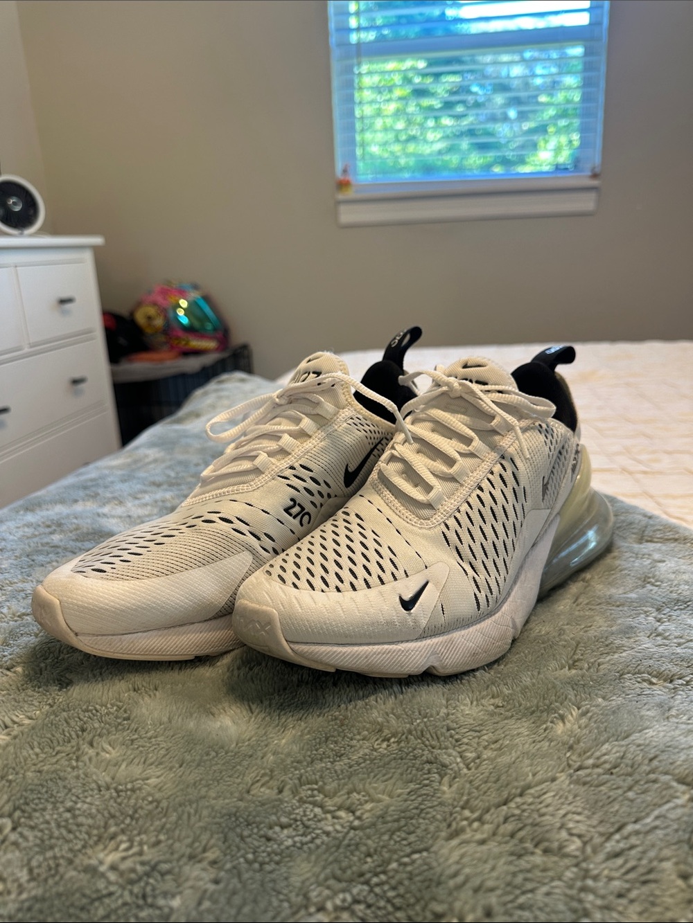 Women’s Nike AirMax 270